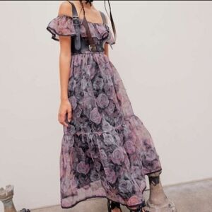 NWOT Floral Off-shoulder Lace Trim Maxi Dress